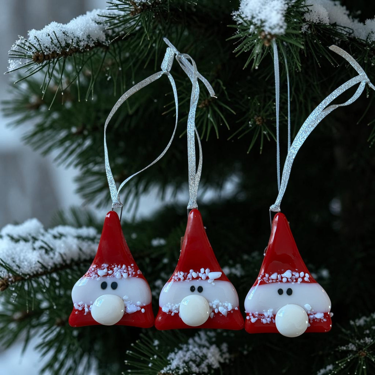 Big-Nose Santa Fused Glass Christmas Ornament Set of 3 with Silver Lame Ribbon