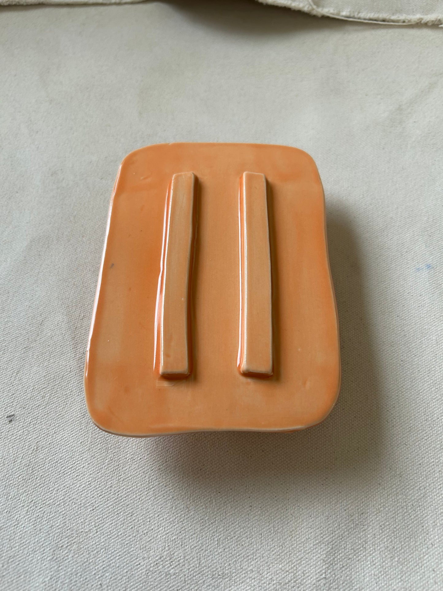 Pedestal Soap Dish #56 in Tangelo Orange