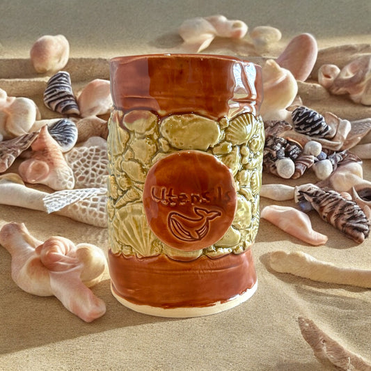 Kitchen Utensil Holder #15 with Sprigged Shells Banner Design