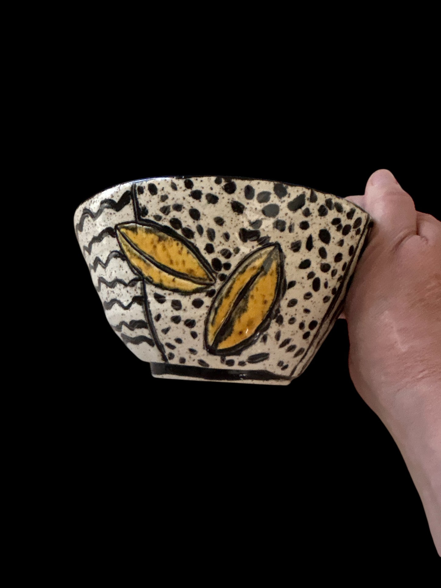Medium Contrasting Mishima Bowl #44 in Black, White, and Yellow