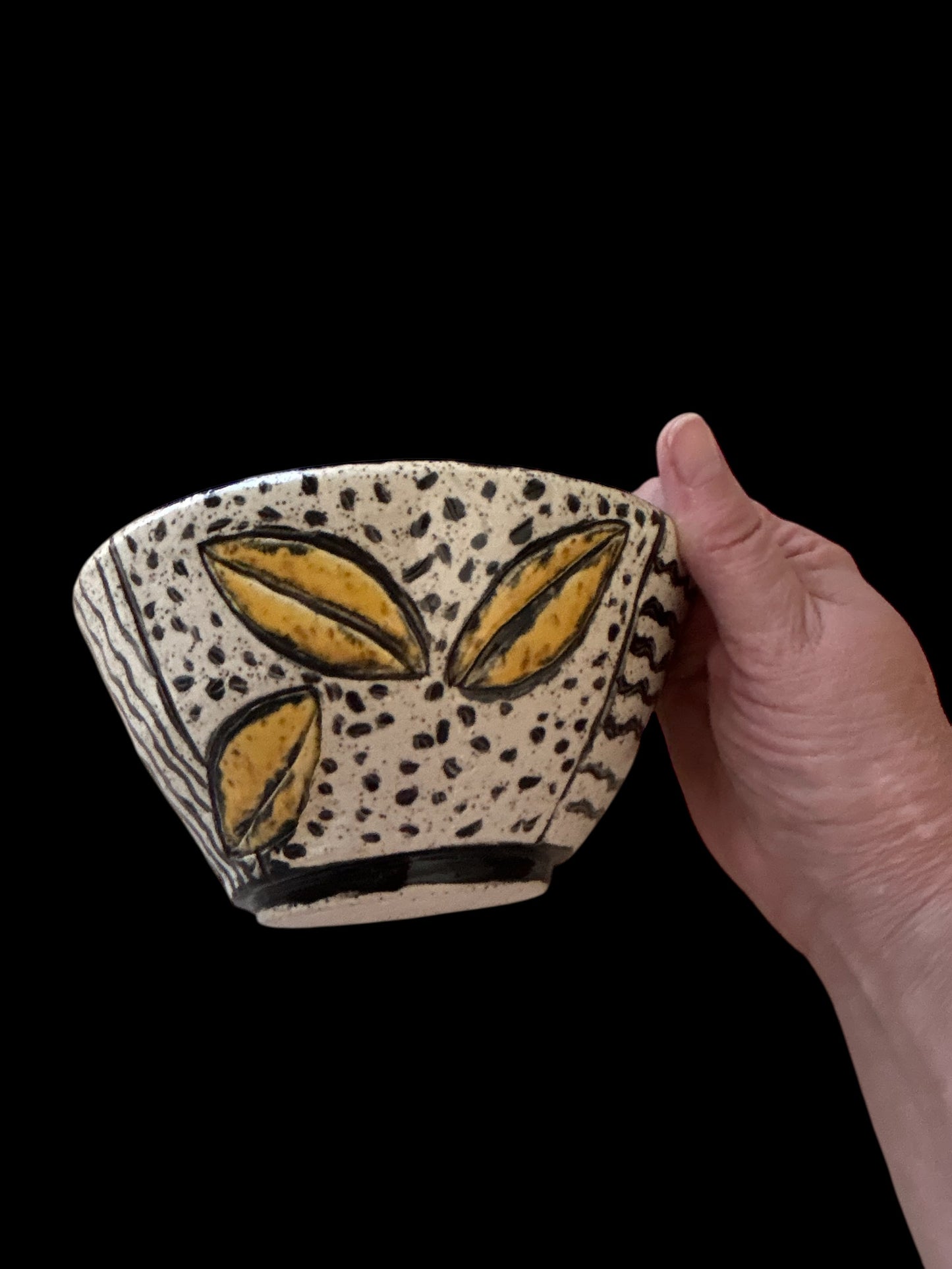 Medium Contrasting Mishima Bowl #44 in Black, White, and Yellow