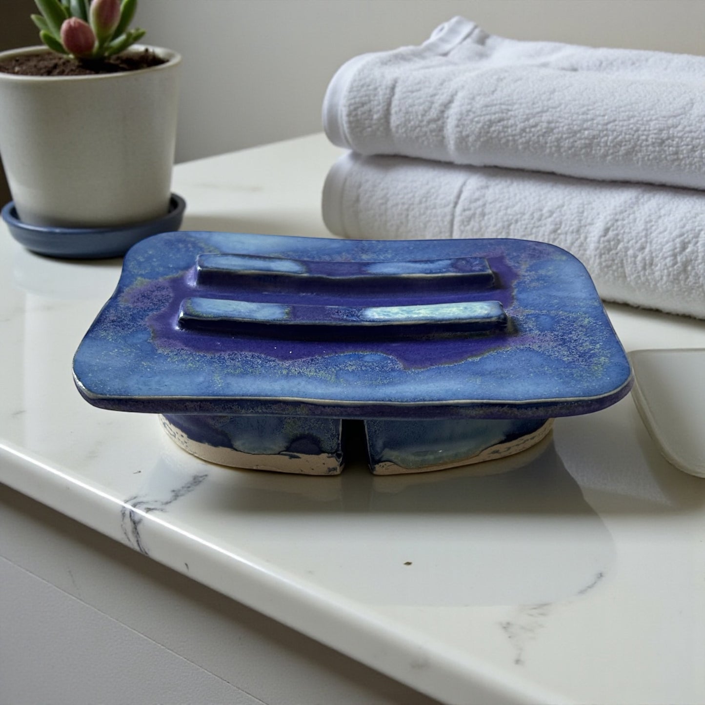 Pedestal Soap Dish #53 in Aspen Blue