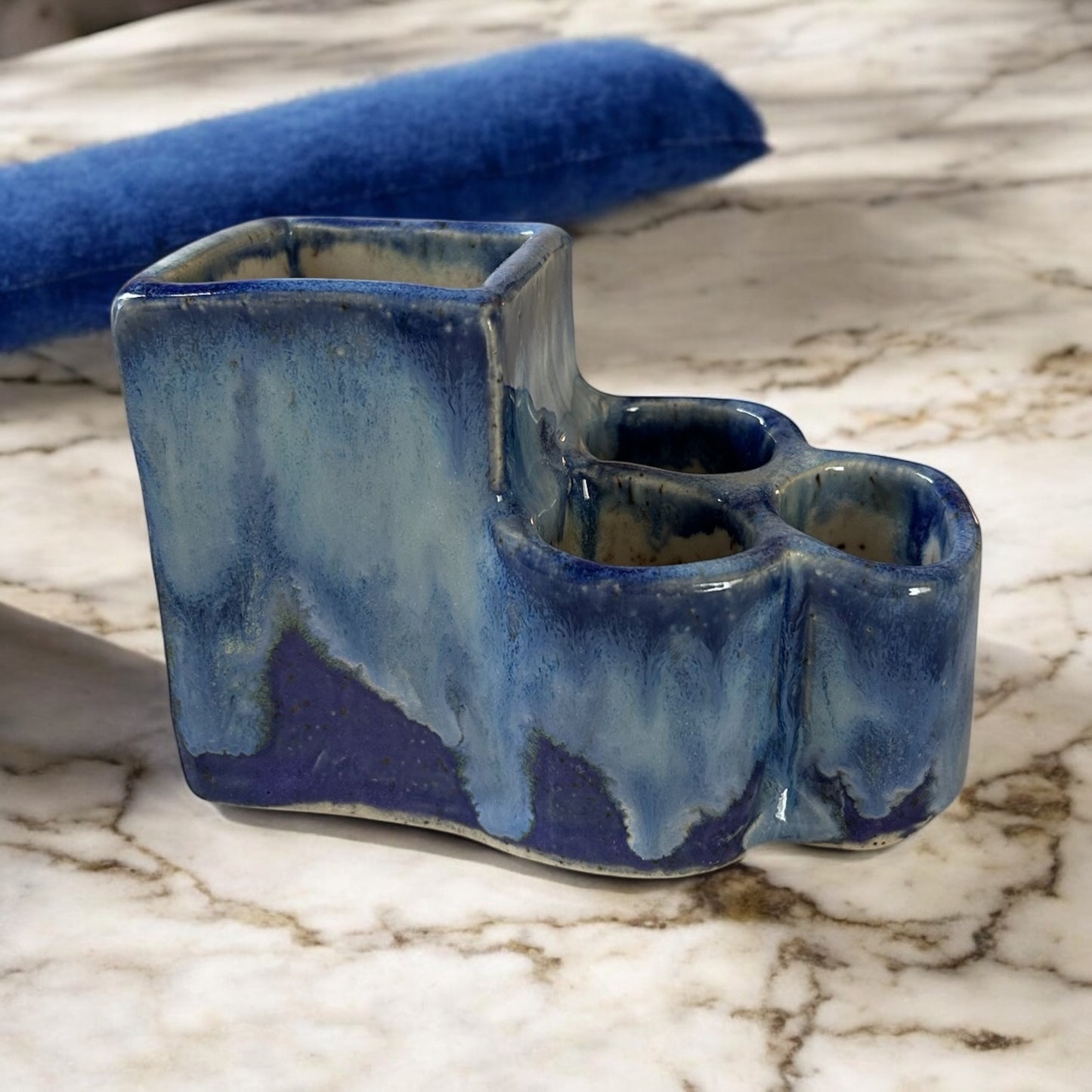 Extruded Toothbrush and Toothpaste Holder #1 in Aspen Blue