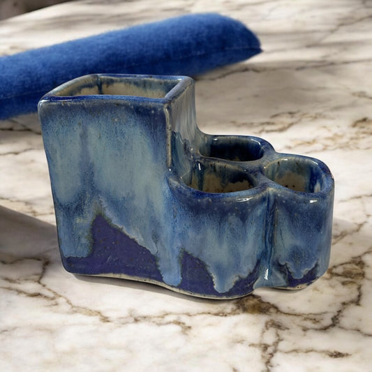 Extruded Toothbrush and Toothpaste Holder #1 in Aspen Blue