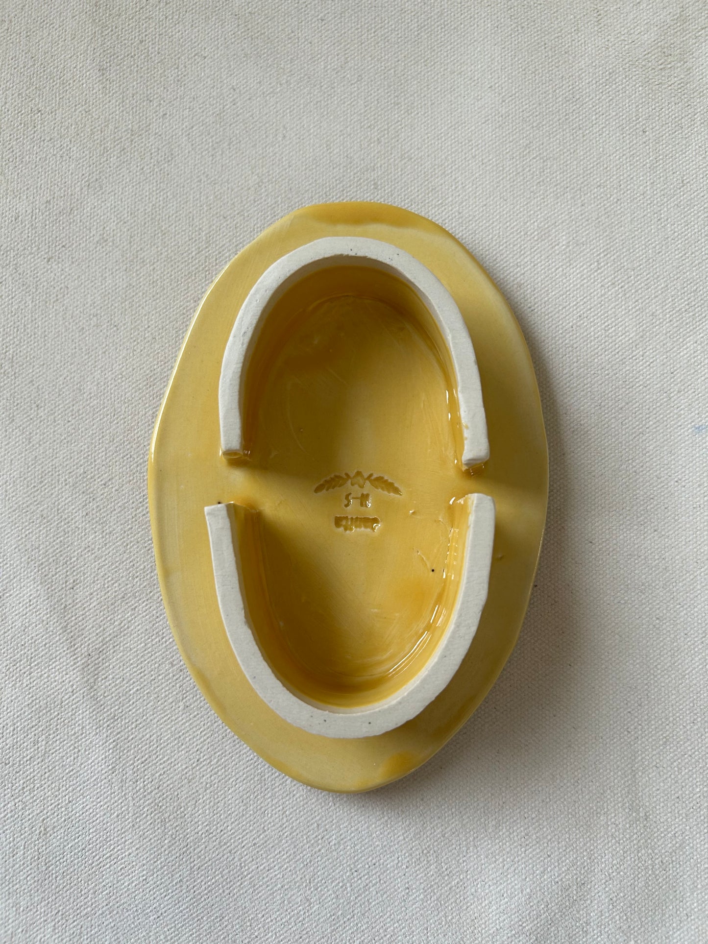 Pedestal Soap Dish #55 in Marigold Yellow