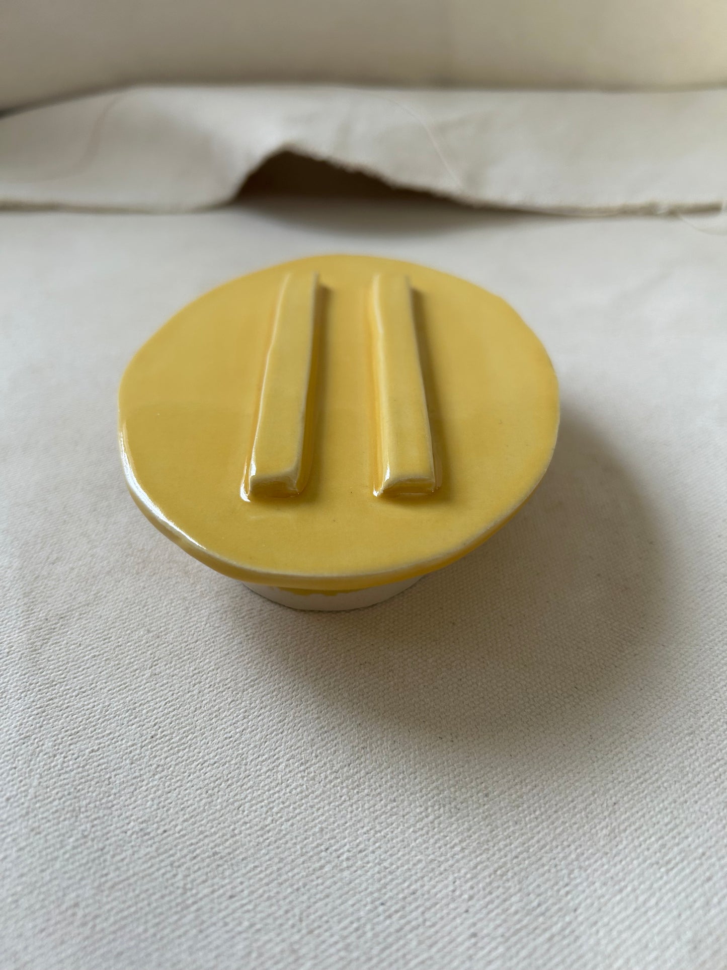Pedestal Soap Dish #55 in Marigold Yellow